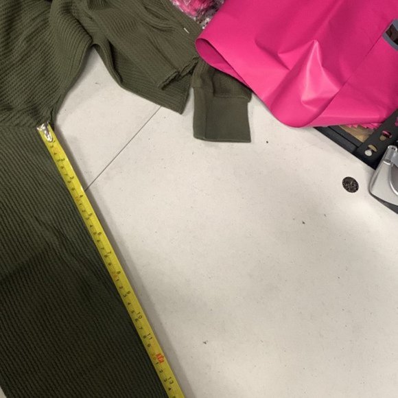 VANS WOMEN’S Size VN0A4SCAKCZ LORRAINE LONG SLEEVE THERMAL TOP LOGO Green Cotton - Picture 11 of 11